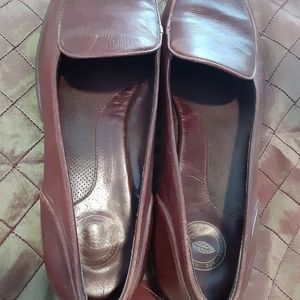 Nature brown leather shoes size 8